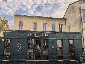 Photo de la vitrine du centre de Libourne